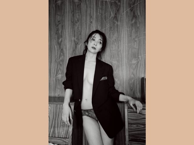 有森也実　19年ぶりの写真集『prayer』が電子化！ オンライントークショーも開催