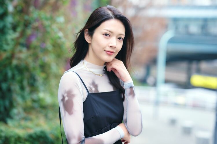 田中道子が語る絵画への自信と葛藤「まずは匿名で個展を開いてみようかな」