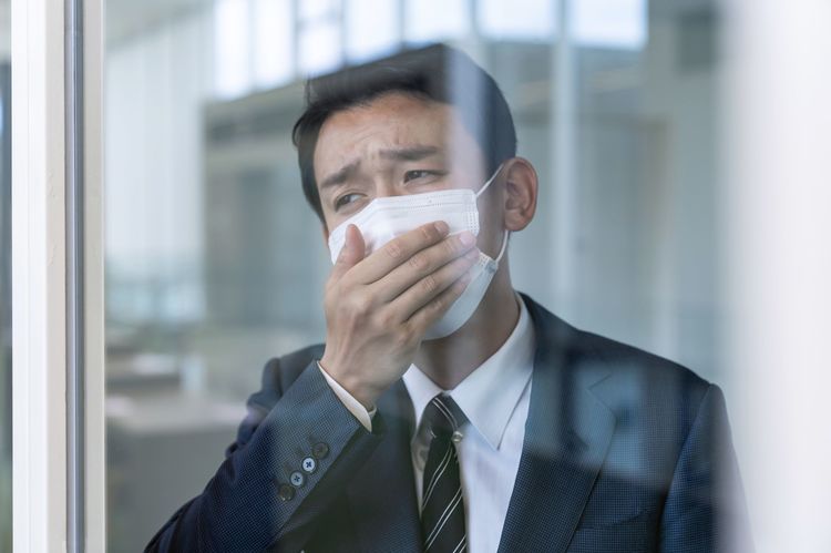 口臭が気になったら歯周病ではなく「胃」の病気かも?