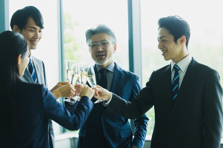 これからの時代でチームワークを高める「飲み会」の４条件とは？