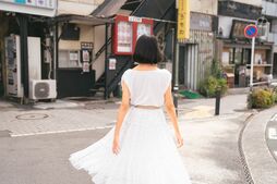 「この夜、私はもう一人ではないことを知った」