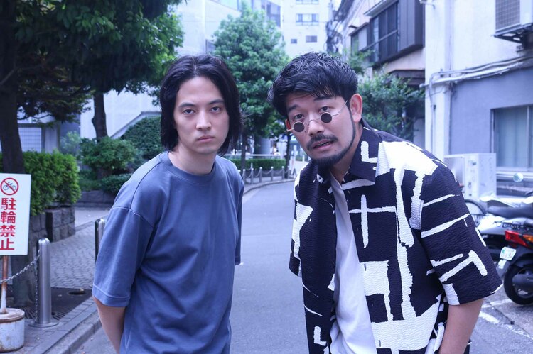 注目のコント師・キャプテンバイソン「変なんですよ、二人とも」