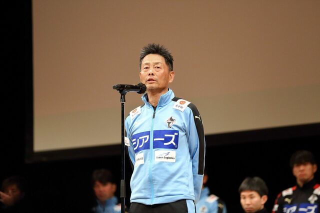 ロアッソ熊本・大木武監督が考える「Jクラブが最も大切にすべきこと」