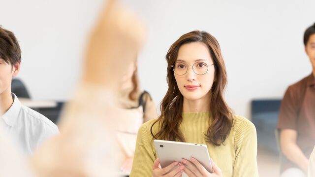 社会人の学び直し「リカレント教育」で博士号を取得することの意義