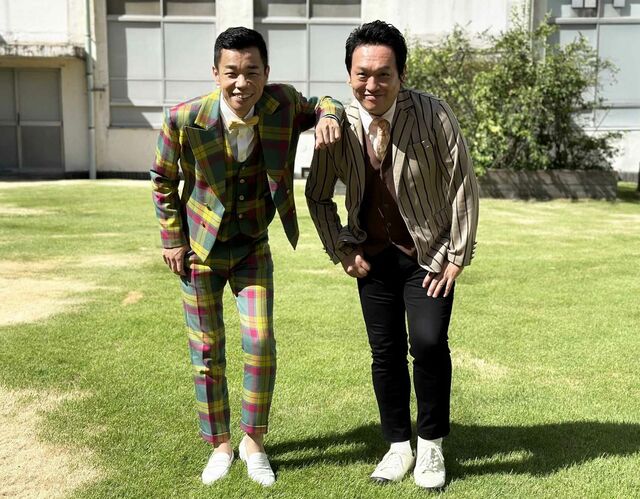 COWCOW結成30周年。「変わらない」のが魅力の二人に迫る！