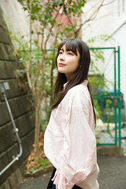 デビュー10年目の矢崎希菜、人生の目標は“明日が楽しみ！”な日々を送ること