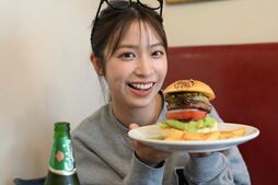 中川絵美里『そっと、切り取る』 撮影 : 中川絵美里