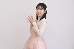 AKB48を卒業し演歌の道へ進んだ岩佐美咲「秋元先生への返信を悩みました」