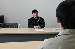 ▲プロのサッカーライターになるキッカケを教えてくれた安藤隆人氏