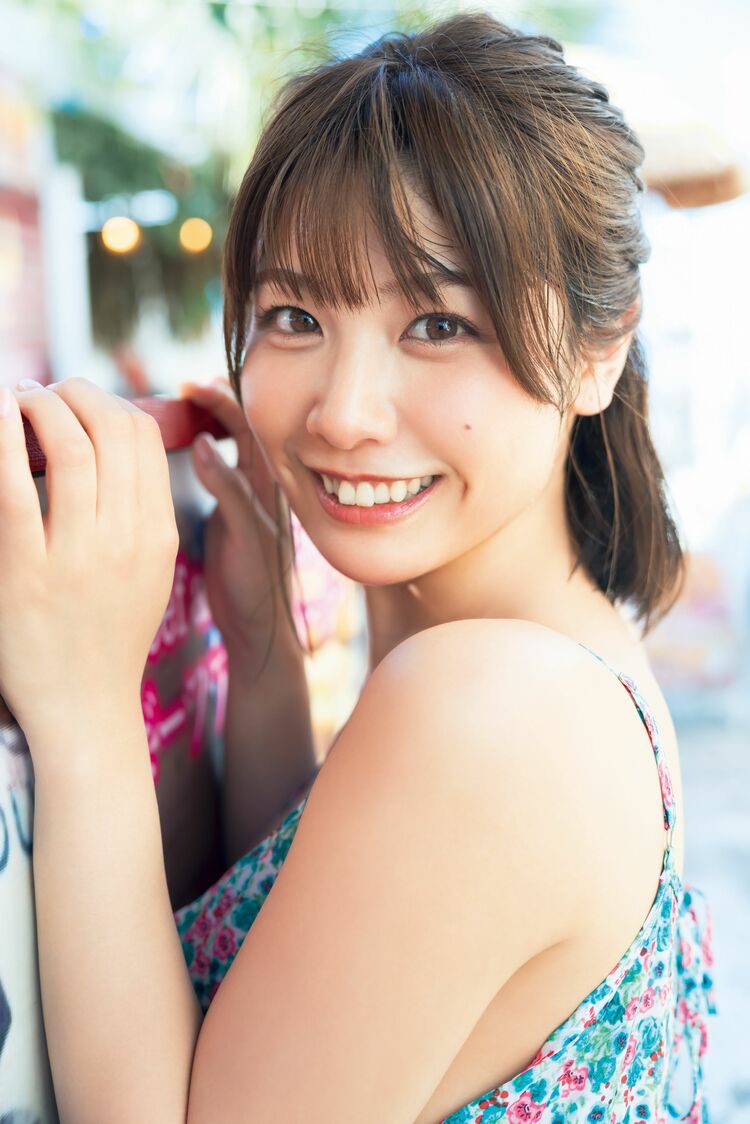 謎の美女」るるたん、初の写真集イベント「彼女だったらという妄想をし