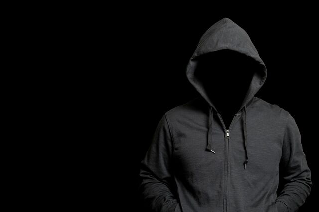 「犯人の思い込みにより銃撃事件は起きた」と言い張る人々