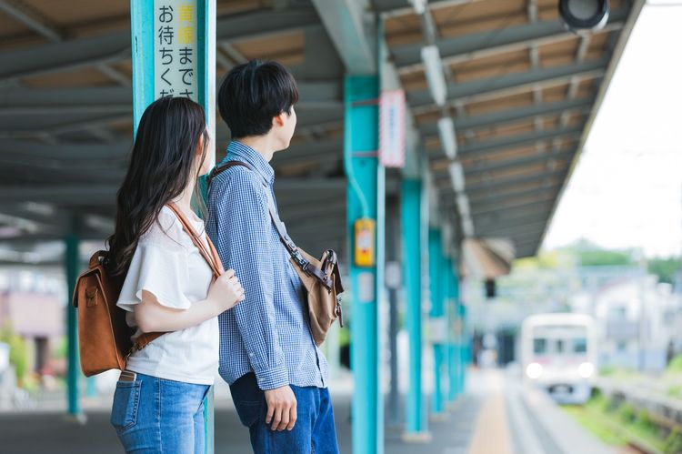 行き先を決めずにいつもと逆方向の電車に乗る「半日旅」のススメ