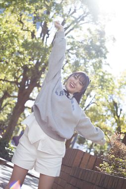 堀内まり菜が初のアルバムをリリース「アルバムを作ることで、私は変われました」