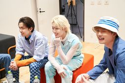 1stアルバム『O』には新曲が4曲! 9人組円神が2年の集大成をアクセルベタ踏みで届ける!