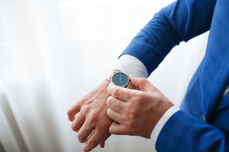 悩むなら結果を出した人に聞こう！ 時間をムダにしない成功法則