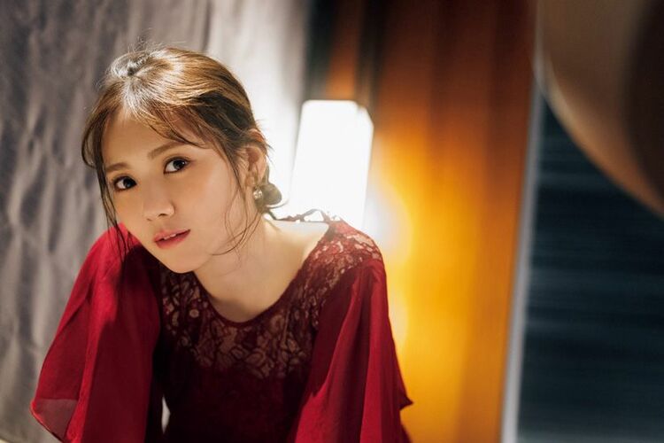 1st写真集発売記念! 乃木坂46・田村真佑が今年2度目のアップトゥボーイの表紙巻頭!