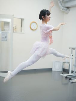 AKB48山内瑞葵　クラシックバレエに再挑戦！　連載『ずっきーのダンス世界紀行』STEP７