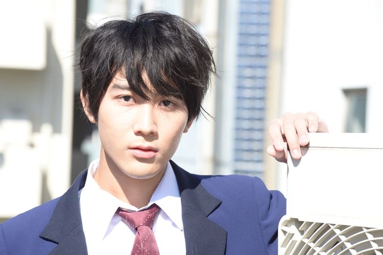 青春高校３年Ｃ組で副学級委員長を務めた渡邉聖明。“青くて苦い”日々を告白