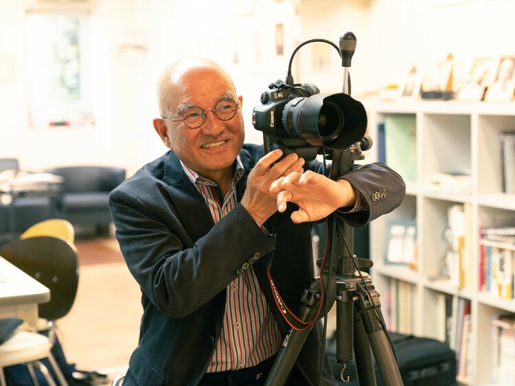 「遺影は残された家族の宝物」遺影専門の写真家・能津喜代房がシャッターを切る理由