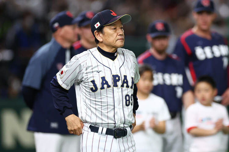 「僕は信じていました」日本代表の監督に学ぶ若手を伸ばす方法