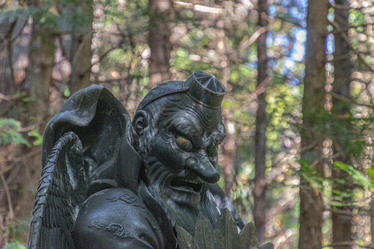 生きながら天狗となった崇徳上皇の呪いにビビる源頼朝と後白河院