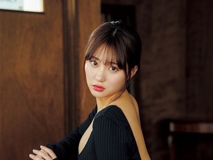 王道な美しさ＆挑戦的な一面で魅了　田中美久が表紙＆巻頭に登場！