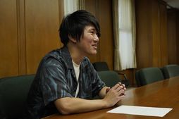 東大法学部卒のミステリー作家・結城真一郎が語る「オチの見えない人生」