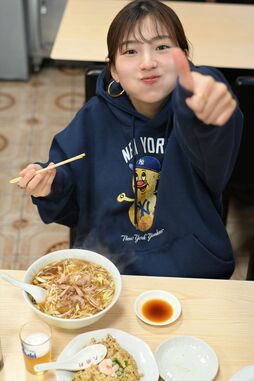 中川絵美里『そっと、切り取る』 撮影 : 中川絵美里