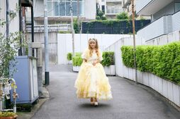 TikTokでのドール配信で人気の桜川シュウ「目標はパリコレのランウェイです」