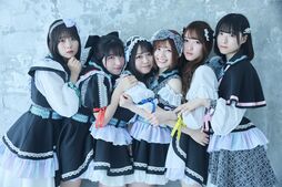 通称「あじふらい」！　6人組アイドル「紫陽花は降らない」が夢を語る