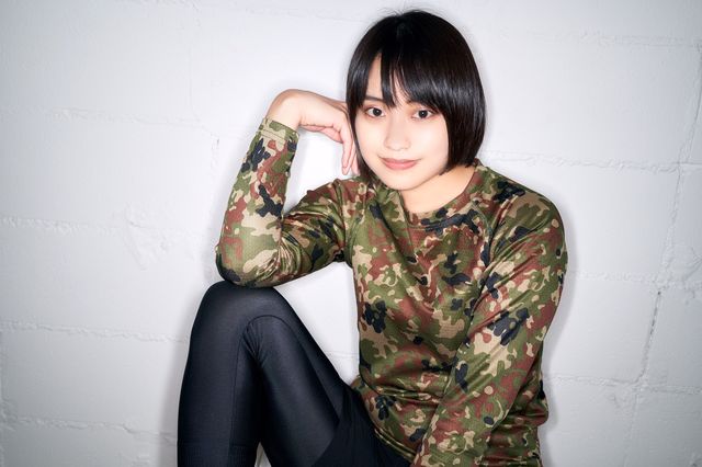 “自衛隊体操”で話題！「恐ろしく美しい元自衛官」かざりとは何者なのか？