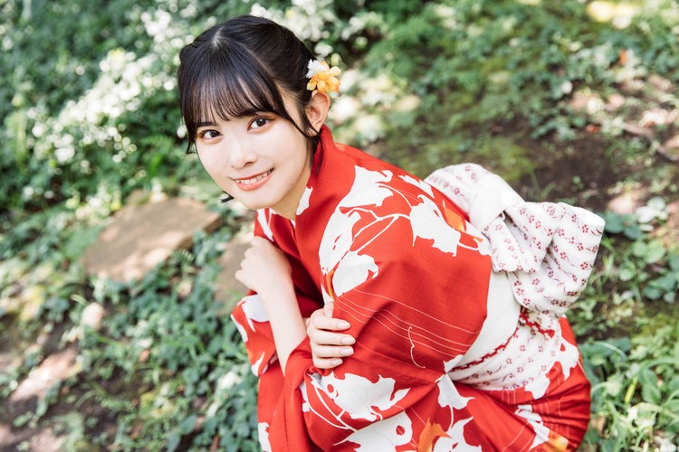 女性アイドル・俳優系金券　「クオカード500 山﨑夢羽(ハロプロ)」 ヤングマガジン 2022年No.44 抽プレ 9cf94720460828e946f2fe49f5a7d8