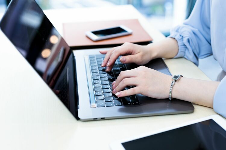 お礼メールのポイントは“シンプルな内容”と“スピード感”