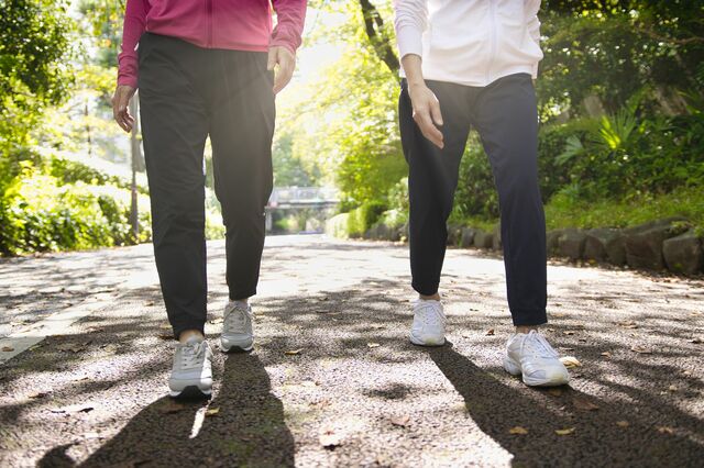 ただ歩くだけではダメ？ 健康寿命を延ばす「適度な運動」を専門家が紹介