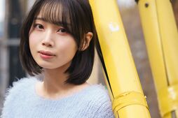 「遠く離れた場所で、今日も彼女が幸せでありますように」