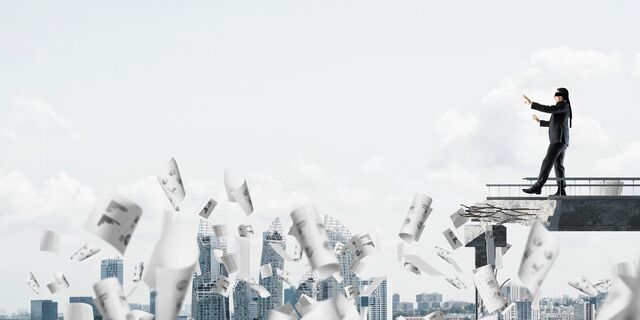 「同じ“壺”のムジナ」まんまと騙されている「信者」たち