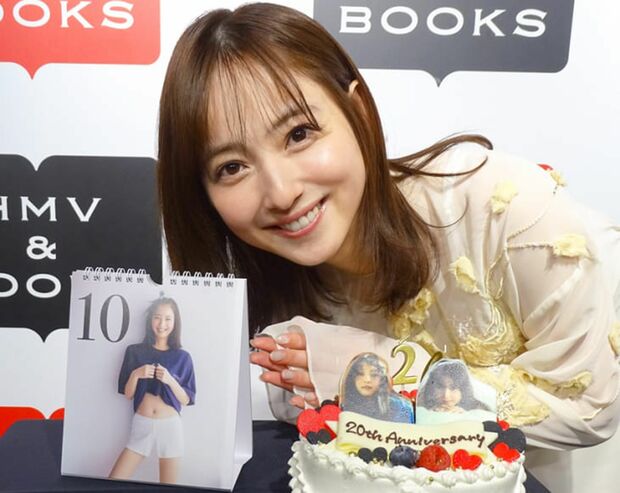 【取材会レポ】佐々木希と目が合いすぎる!? 日めくりカレンダーがついに発売!