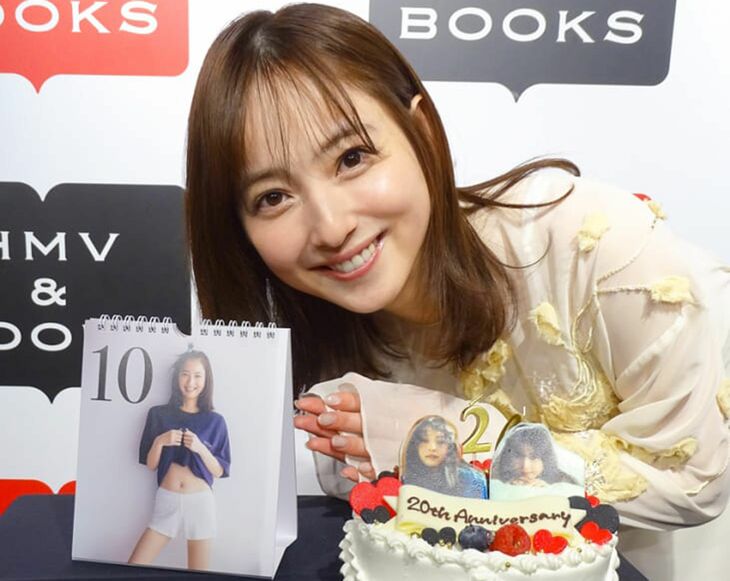 【取材会レポ】佐々木希と目が合いすぎる!? 日めくりカレンダーがついに発売!
