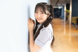 ▲秋山由奈 　X(旧Twitter)：@yunachan_akb48　Instagram：@yuna.a_1212