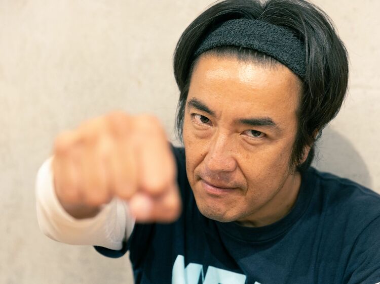 自伝『お前、誰だよ!』出版から約1年。8年ぶり単独ライブを控えた芸人TAIGAの現在地