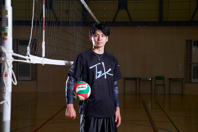 バレーボール選手・戸嵜嵩大がプロになって抱いた“覚悟”と“孤独