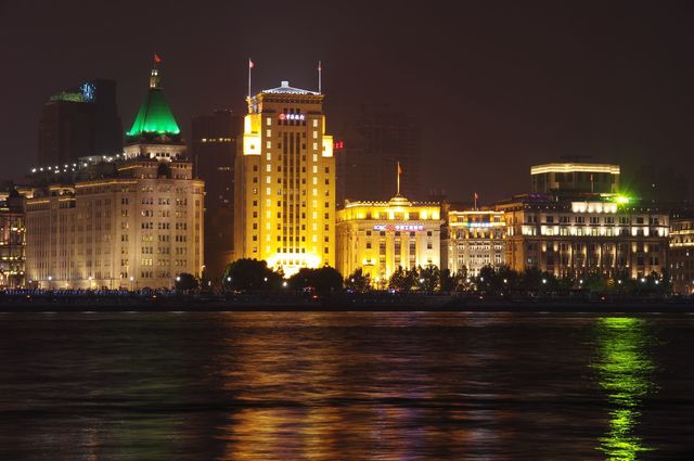 魔都・上海を舞台に女スパイも暗躍。知られざる日中終戦工作