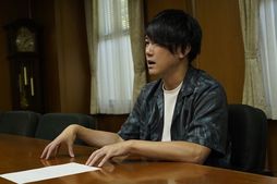 東大法学部卒のミステリー作家・結城真一郎が語る「オチの見えない人生」