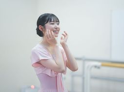 AKB48山内瑞葵　クラシックバレエに再挑戦！　連載『ずっきーのダンス世界紀行』STEP７