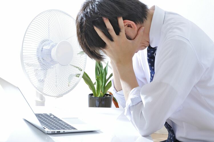 いつもビクビク…敏感な人が「あえて鈍感」になってトップまで出世する方法