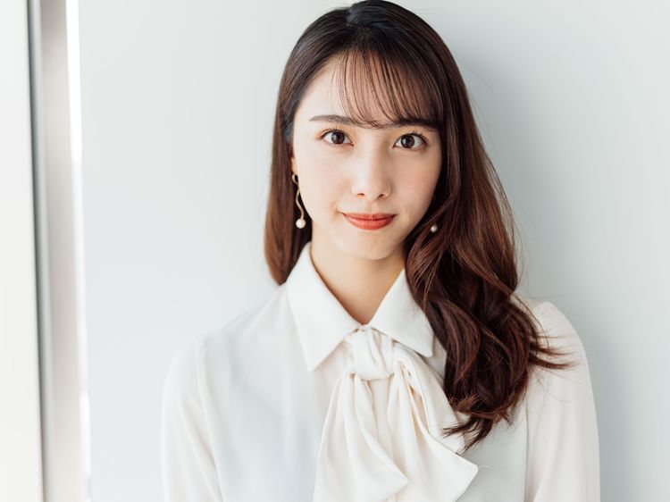 ウェザーニュース 武藤彩芽 生写真 サイン入り ウェザーニュース 武藤彩芽 生写真 サイン入り
