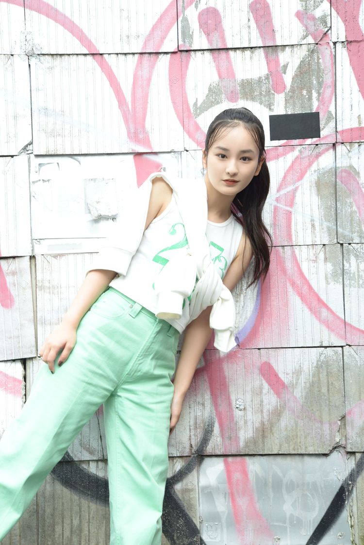 16歳になって初めてのインタビュー！ リコ〈821〉の素顔 | WANI BOOKS