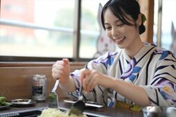中川絵美里『そっと、切り取る』　撮影 : 中川絵美里