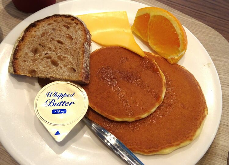 ロイヤルホストの朝食ビュッフェが食べられるホテルに泊まってみた!