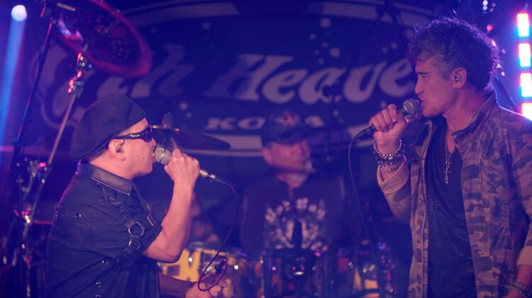 ガレッジセールも敬愛する伝説的ロックバンド“紫”のドキュメンタリー